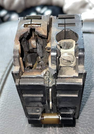992wire - Visual