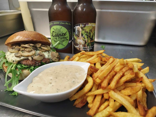 Photo 1 - Pégaze Burger