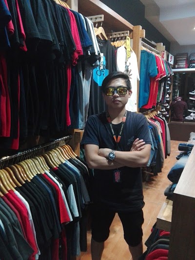 Photos of Jalan Maluku Jackarmy Store