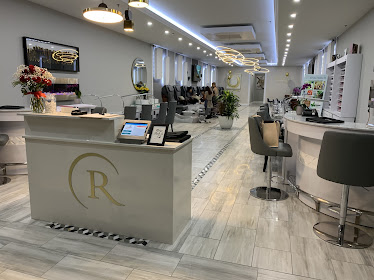 ReVive Nail Bar