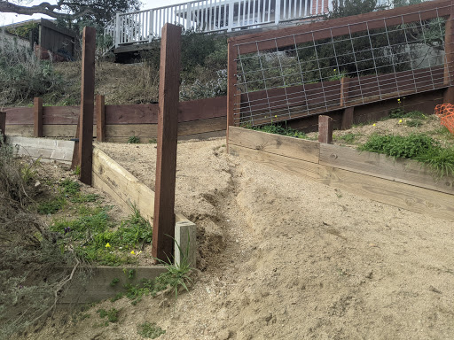 Handy Dan Construction & Greenwise Landscapes - Thumbnail