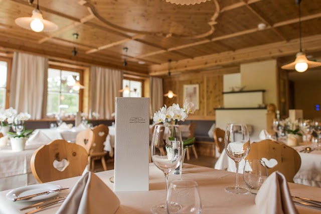 Hotel Alpen Tesitin