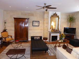 Photo n°2 de La Monnoye à Bordeaux (Agence de location de maisons de vacances)