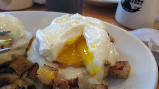 Jeannie’s Great Maine Breakfast by null
