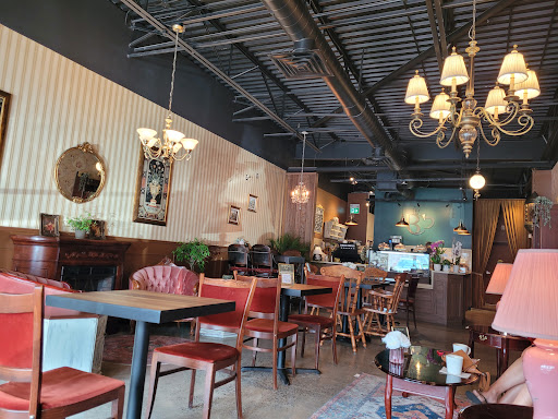 Beyond Cafe - Visual