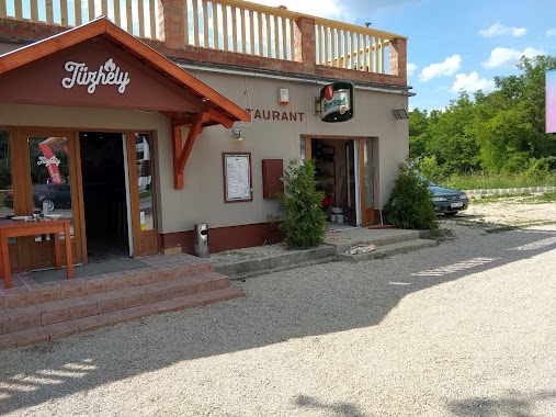 Tűzhely Café & Restaurant, Author: Gábor Malicskó