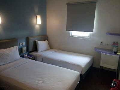 Photos of Amaris Hotel Senen