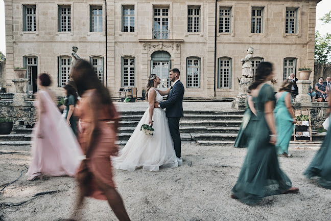 Opinii despre Weidmann AMAH în Avignon - Photographe