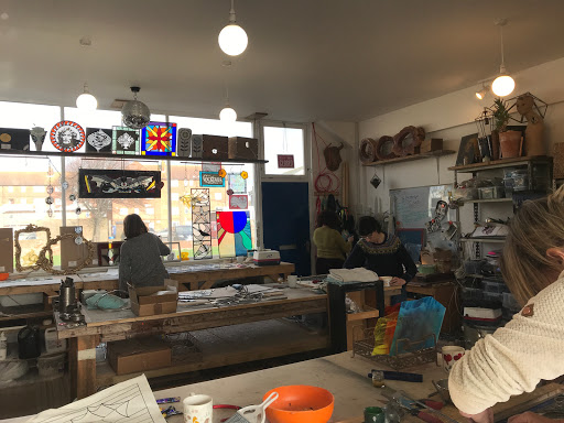 Anna's STAINED GLASS Works - Thumbnail