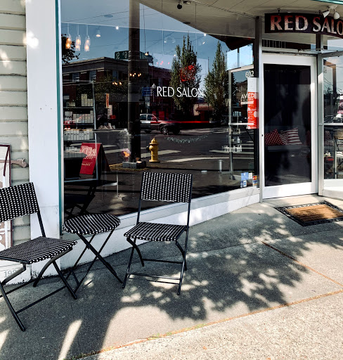 Red Salon - Visual