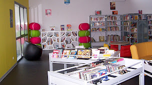 Photo n°11 de Mairie d'Angliers à Angliers (Hôtel de ville)