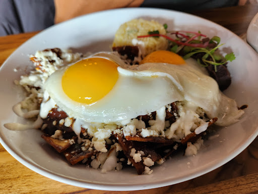 D'Nuez - Mexican Fusion Resraurant (Berwyn) Gallery - United States
