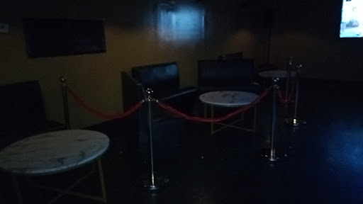 Honeypot Lounge Gallery - United States