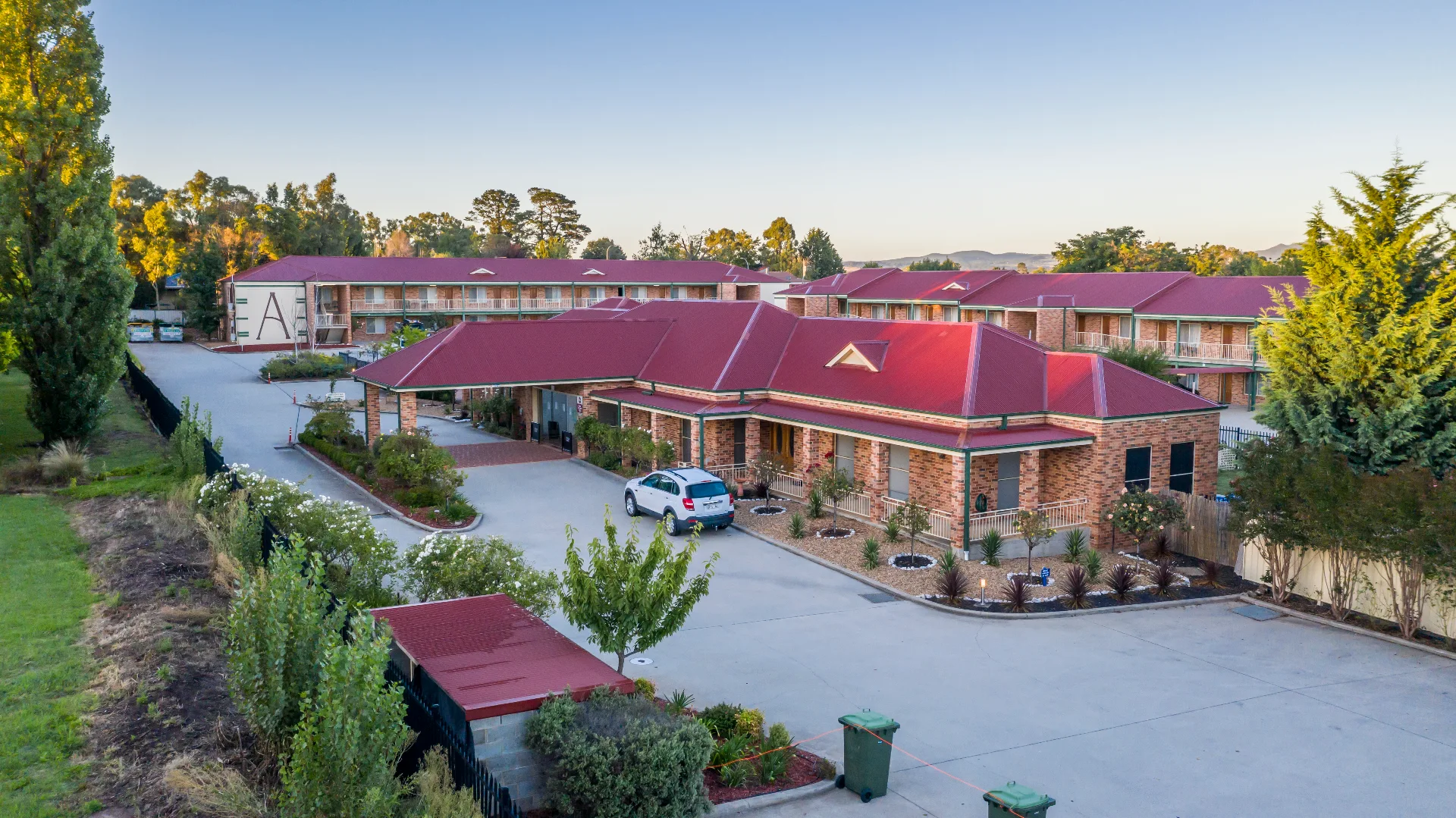 Best Western Plus Ambassador Orange