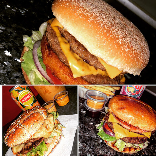 Photo 2 - House’s Burger & Tacos