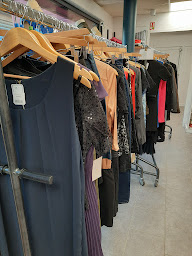 Photo n°13 de La Boutique Coudes à Coud’ - Être et Boulot à Honfleur (Magasin de vêtements)