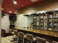 スナック赤いくつ