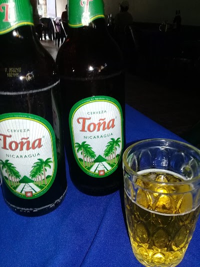 Photos of Bar Yemay&aacute;