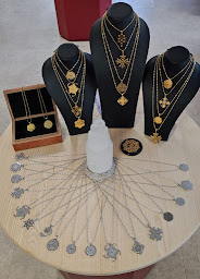 Photo n°26 de Centre AT AUM - E-Boutique ésotérique & bien-être - Cercle cristallin à Mittelschaeffolsheim (Programme de bien-être)