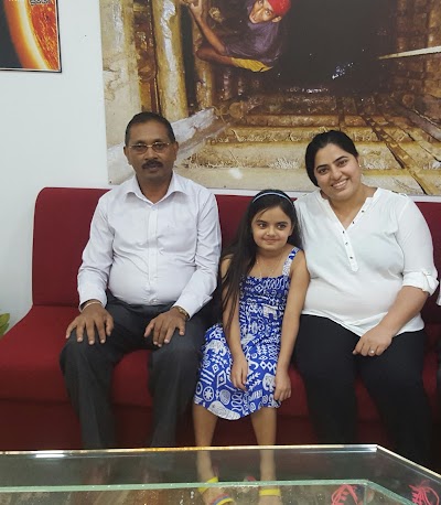Photos of Natural Gems & Gemological Museum