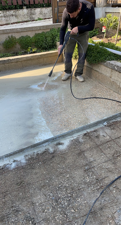 ETS: Lefèvre couvreur/charpentier