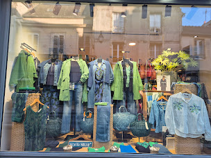 Photo n°19 de Flo à Bayeux (Magasin de vêtements pour femmes)