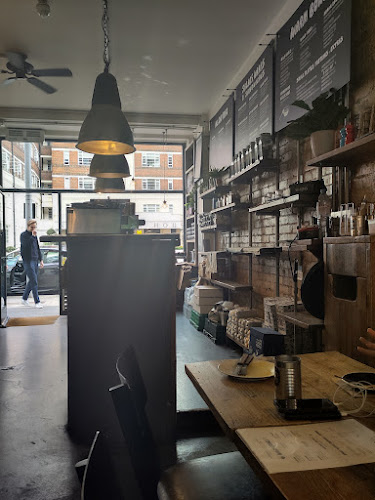 Comments and reviews of The Good Life Eatery