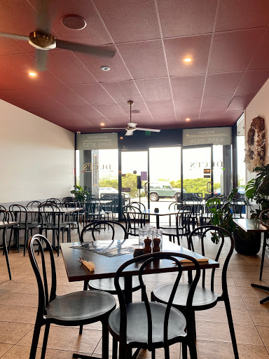 Duci's Italian Restaurant - Thumbnail