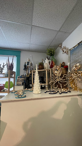 She-Sells Consignment & Resale Boutique Gallery - United States
