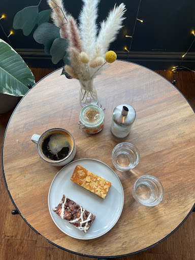 Hopper Coffee - Visual