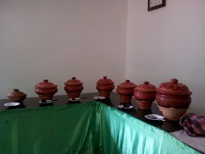 Photos of Thuru Sewana Hotel & Family Restaurant