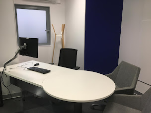 Photo n°8 de LCL Banque et assurance à Valserhône (Banque d'épargne)