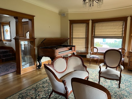 Van Valey House - Visual