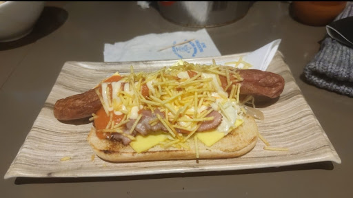 BURGER POOL Gallery - Spain