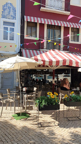 Pastelaria Capri - Cafeteria