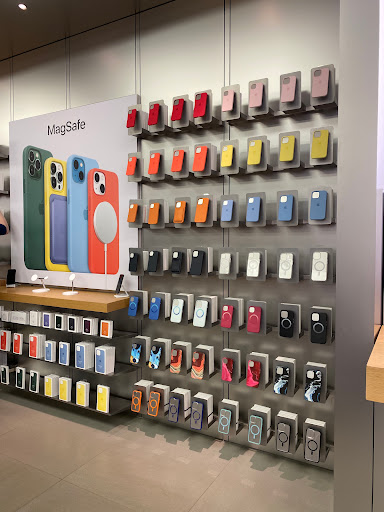 Apple Summit Mall - Visual