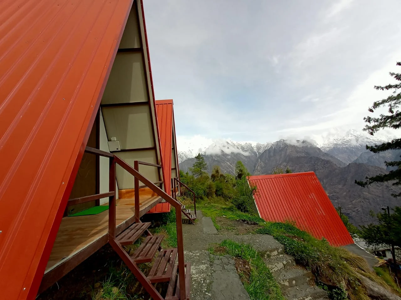 Blackberry Hotel and Resort Auli