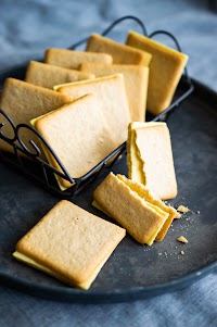 りんごとバター。新越谷ヴァリエ店