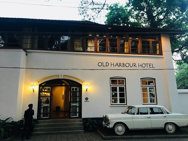 Old Harbour Hotel