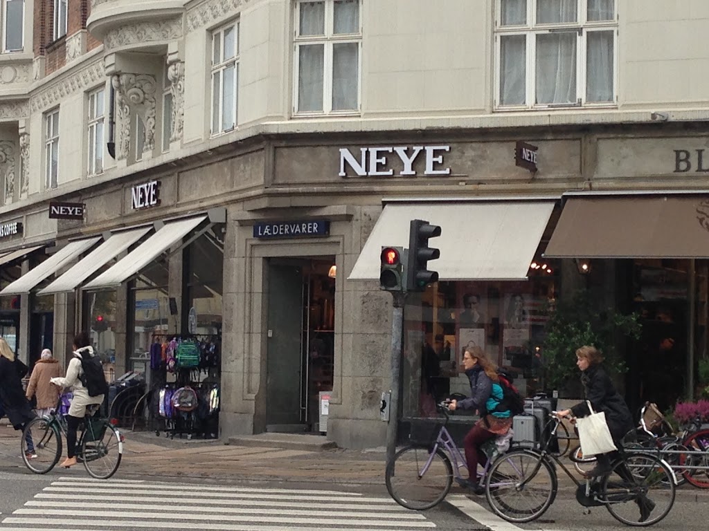 Neye, Copenhagen Trianglen, 33 17 02 82, hours