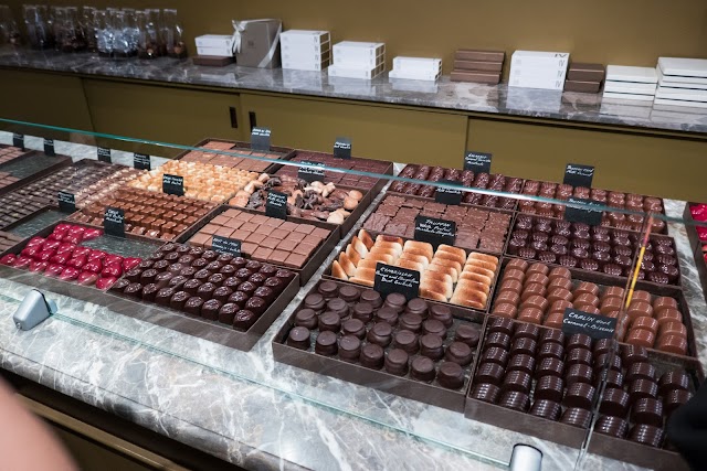 Frederic Blondeel Chocolate Factory & Shop