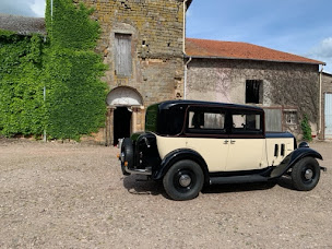 Photo n°55 de LES TEMPLIERS - CHAMBRES D’HOTES ET SALLES DE RECEPTION à Rugney (Espace événementiel)