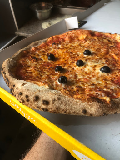 Photo 2 - A LA BELLA PIZZA