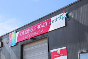 Photo n°4 de CARROSSERIE PICARD à Coufouleux (Garage automobile)