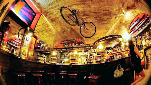 Elfo Pub - Italy