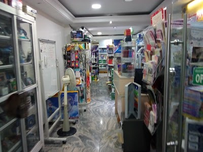 Photos of Whimpy Warehouse
