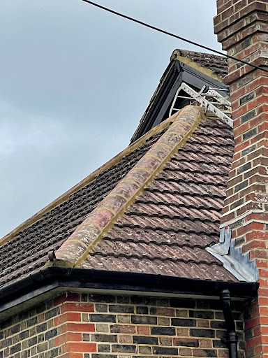 J MITCHELL ROOFING HAYWARDS HEATH⭐⭐⭐⭐⭐| ROOFRS HAYWARDS HEATH | ROOF REPAIRSHAYWARDS HEATH | ROOFING HAYWARDS HEATH - Thumbnail