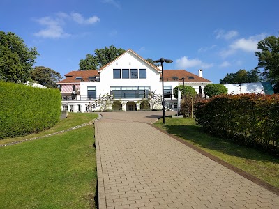 Photos of Royal Leopold Club