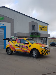 Photo n°4 de Arnold Dépannage - Metz ( Point S - Peltre ) à Peltre (Atelier de réparation pour poids lourds)