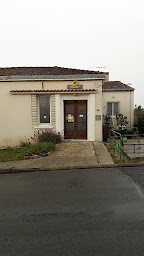 Photo n°2 de La Poste Agence Communale à Saint-Maigrin (Poste)